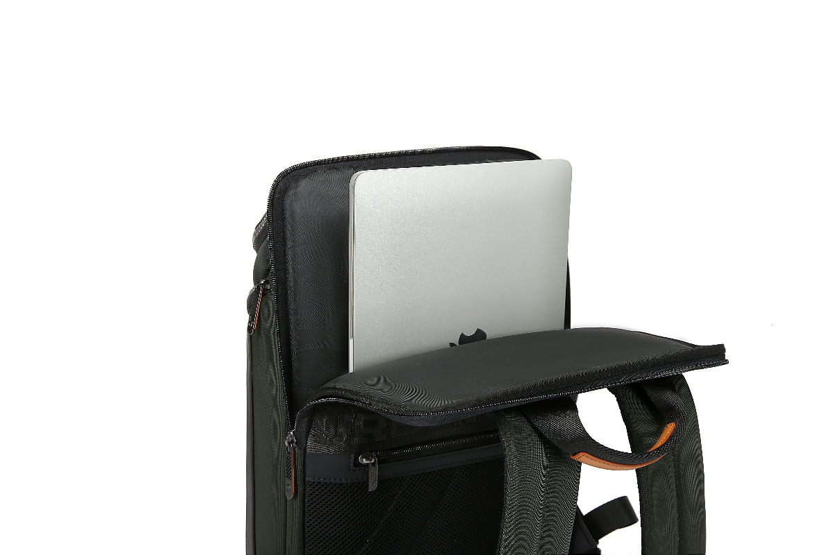 City Run Backpack - Olive